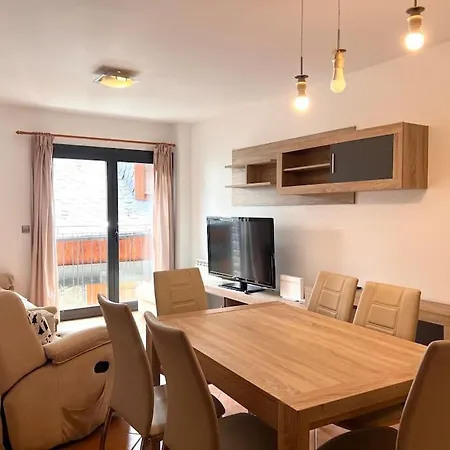 Apartment Alquiler De Temporada -l'amfitriona Rialp
